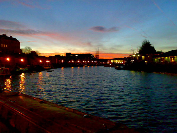 Nice colours tonight.
