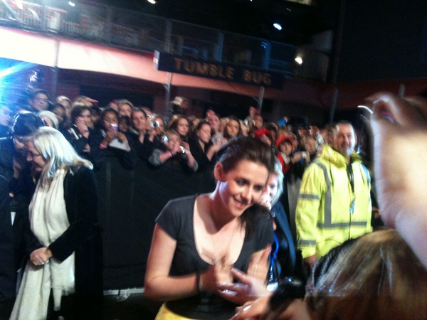 Kristen signing autographs in Sydney tonight