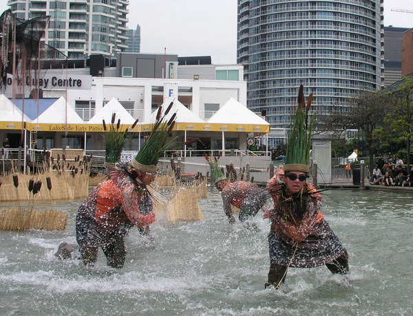 Making a splash: Cirque preview for Luminato tomorrow. 