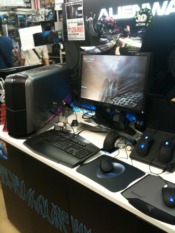 FF14ベンチマークの3D表示デモはパソコンショップ アークでも実施中。3D表示はかなり負荷が高いようです。