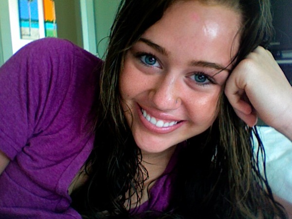 "Today, give a stranger one of your smiles.  It might be the only sunshine he sees all day." - H. Jackson Brown, Jr.