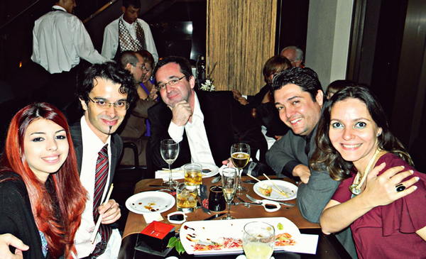 No casamento do Rodrigo Lustosa e da Andréa Leão: @abcaldas, eu, Márcio Pizarro, @leon_emr e @cassiaq.