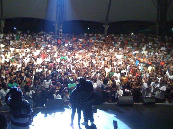 @RickyRozay &amp; Big Meech Mom @ Detroit Show Friday Night @ Chene Park . . . .#Legendary!!! @SpiffTVFilms