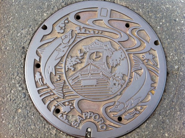 札幌マンホール。