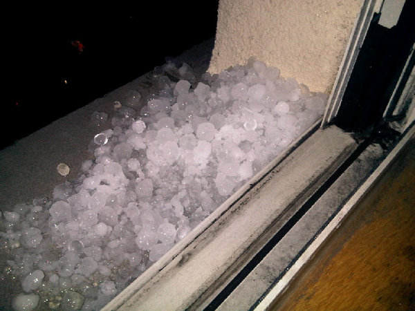 @nydailynews Hail on windowsill in Park Slope.