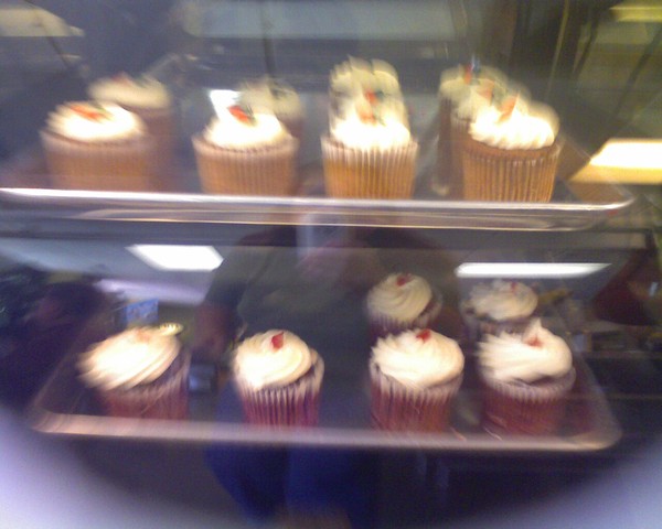 Big man cupcakes now open!