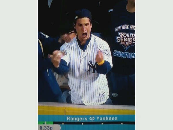 No way that was fan interference. Does this look like someone who would interfere with game action?? #Yankees