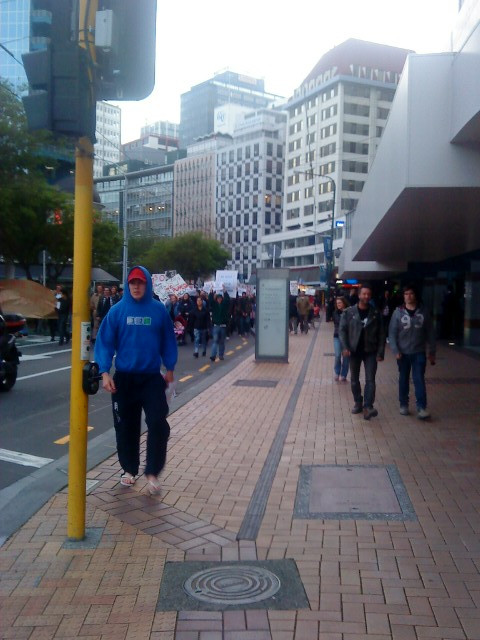 Hobbit production staff protesting the aussie union marching down Lambton