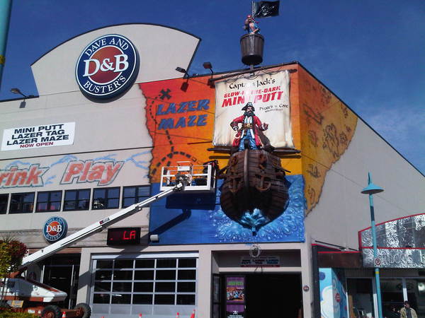 The Captain Jack's mini-putt inside Dave &amp; Buster's on Clifton Hill has some new theming on the outside of the building