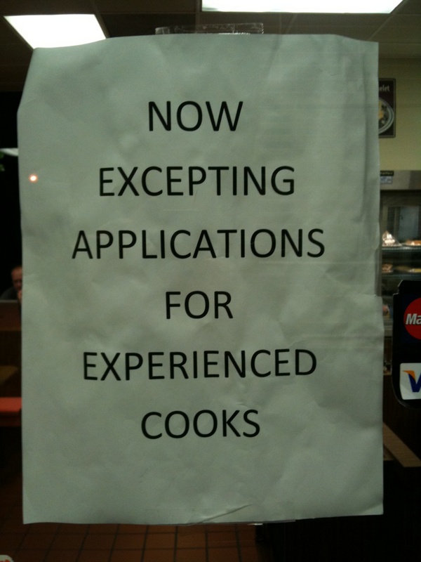 Huddle House Sign Fail 