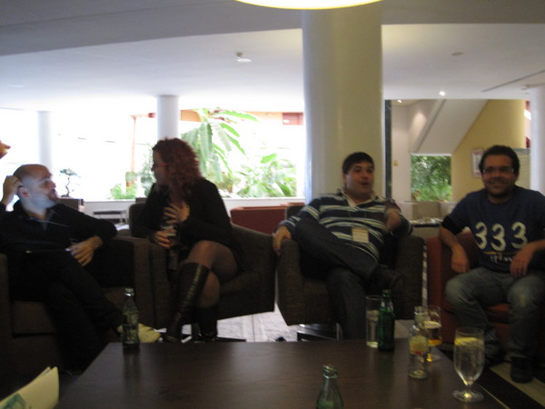 #EBE10 @ClaraGrima @Eliatron y @Eugeniomanuel en #EnigmasyBirrasEBE10
