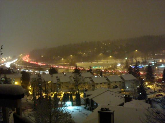 Check out this crazy picture of I-5. This person was stuck for 3 hours! #snOMG
