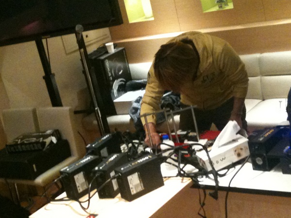 リンクス感謝祭2010の最終セッション、duck氏のOC実演は17:20スタートになったとのこと。ただいま準備中。