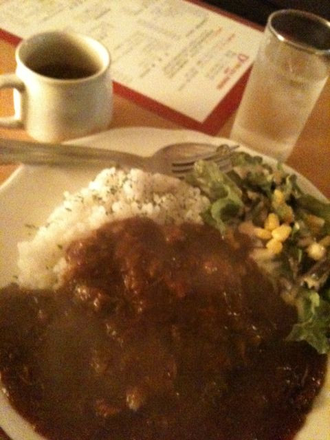 はじめてここのカレー食べたかも。DUBLIN room cafe ダブリンルームカフェなう http://4sq.com/d1JStz