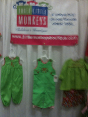 #KIDSHOW THREE LITTLE MONKEYS twist on classic looks GREAT VALUW #TwitPict