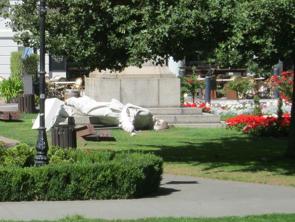 Statue of Robert Falcon Scott. #eqnz