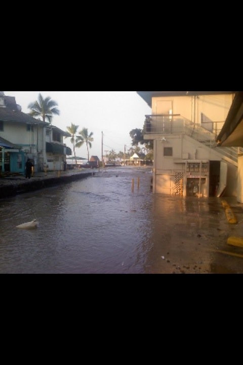 For anyone interested in Hawaii, maybe #Ironman -  Damage in Hawaii much greater than reported.