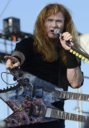 Dave's newest Signature Dean VMNT Double Neck makes appearance at Indio Big 4 show.