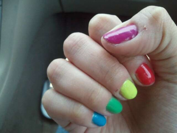 sort-of-not-really rainbow nails (ignore nastay cuticles)