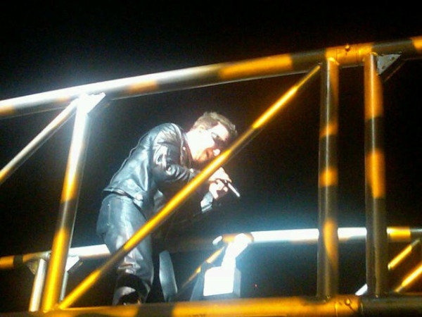 My fave photo of Bono from #U2360OAK @U2Gigs @atU2