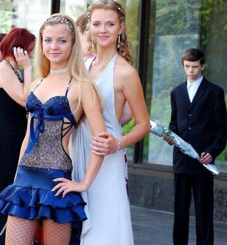 Can anyone spot the Stalker in this picture?