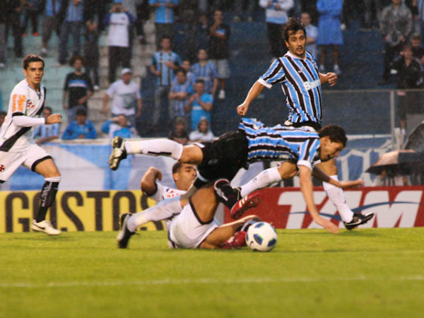 http://www.finalsports.com.br/03/blog_leon/?p=1981 