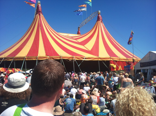 Underground, overground, wherever they're from, there's one he'll of a crowd at Avalon... for the Wombles! J