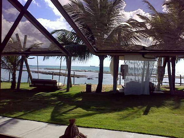 Bom dia do #portocainarede. Ainda sem internet. Então sobram piscinas naturais e passeio de jangada.