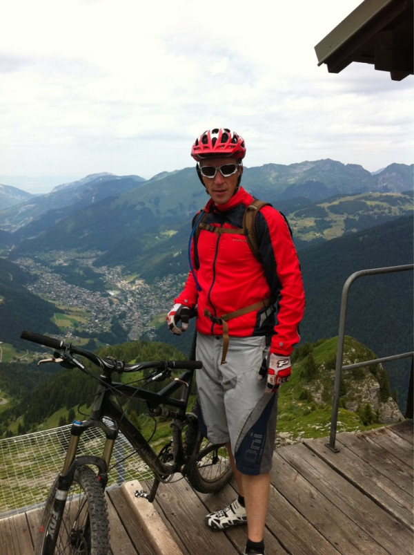 64km.. 3400m gain :o( and 3400m loss :o) in altitude. lifts are for girls!
now for a beer... #welldeserved