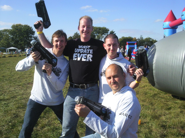Andrew, Mod MMG, Mod Riaan, and Mod Slake getting ready for a serious meeting...
