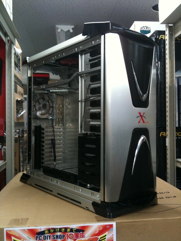 Thermaltakeのフルタワーアルミケース Xaser VI VG4000SNAがT-ZONEで14980円。限定7台。