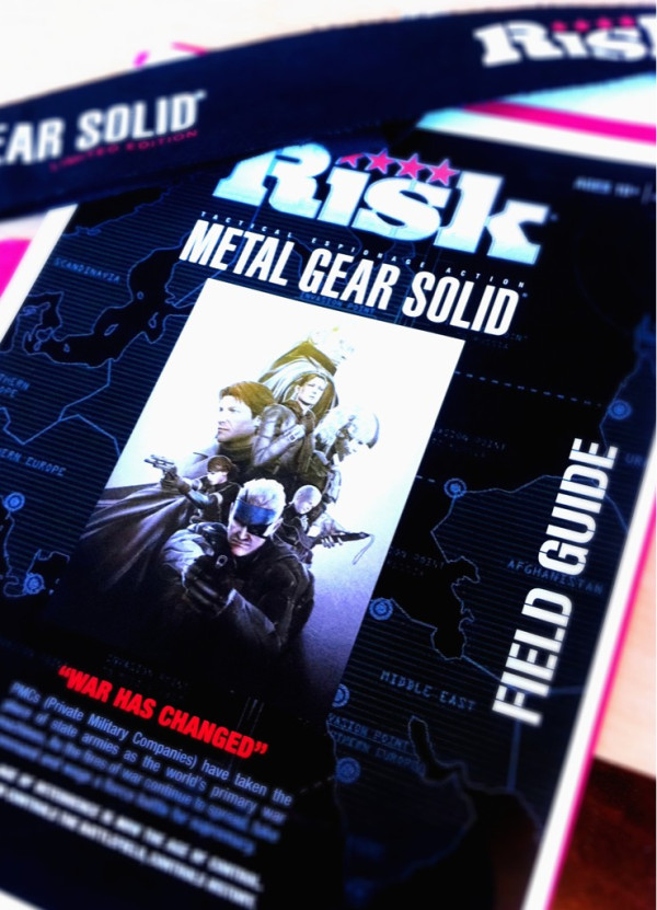 ハズブロ社のボードゲーム「RISK」の「MGS」版が発表された。ハズブロブースでは製品の展示と、ロゴ入りバンダナが配布されていた。