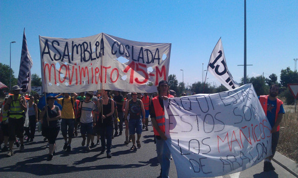 Cerca de 3000 personas a punto de tomar la M40 #mpi23j #marchaindignada