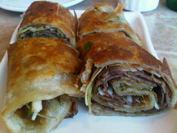 Peaceful beef roll: 5-spiced beef rolled in green onion flat-bread #HungerPangs