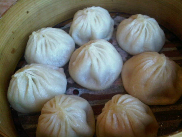 Xiao-Long Bao (XLB) steamed buns from Peaceful. Not as good as Lin's, but pretty good. #HungerPangs 
