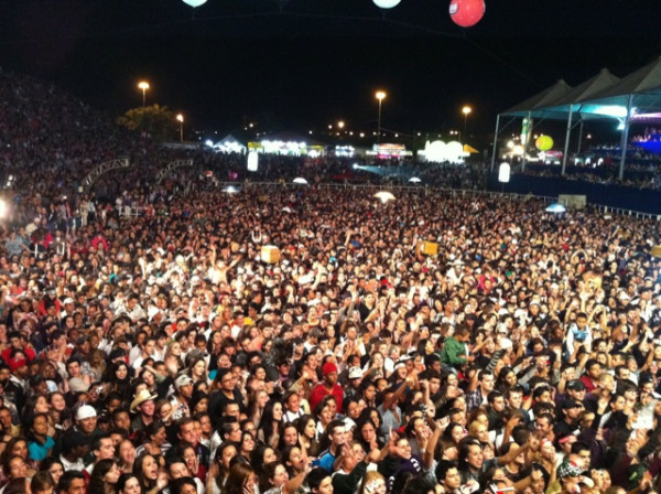 Lotadaasso o show em Araras SP! E que galeeera eim?! 