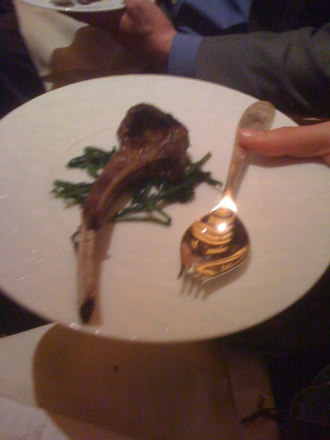 Right when Natalie portman told #topchef peeps she's a vegetarian, Paul bartalotta served this: