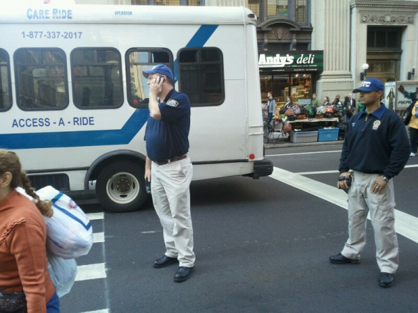 NYPD has special officers with their own camcorders #occupywallst