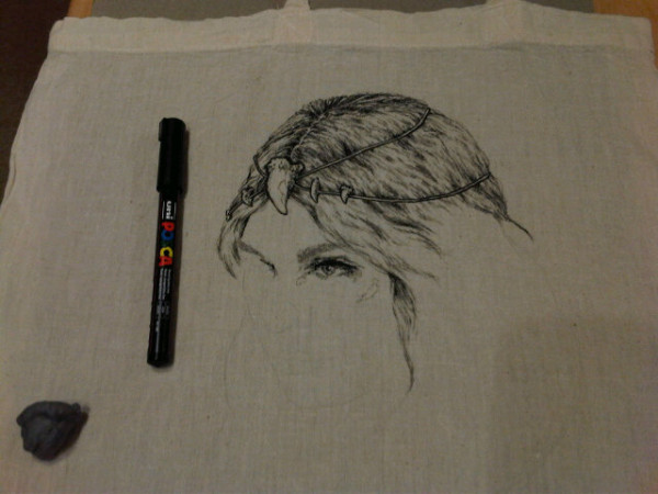 Wip of my tote bag for @BalladOf :)
