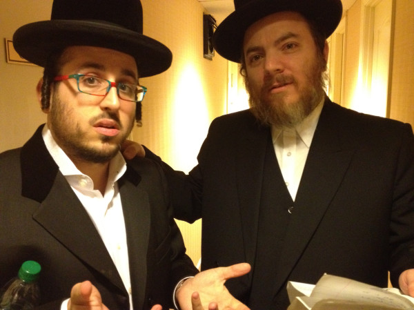 First time ever, a full duet mitzva tantz lipa and pinky, tonight.