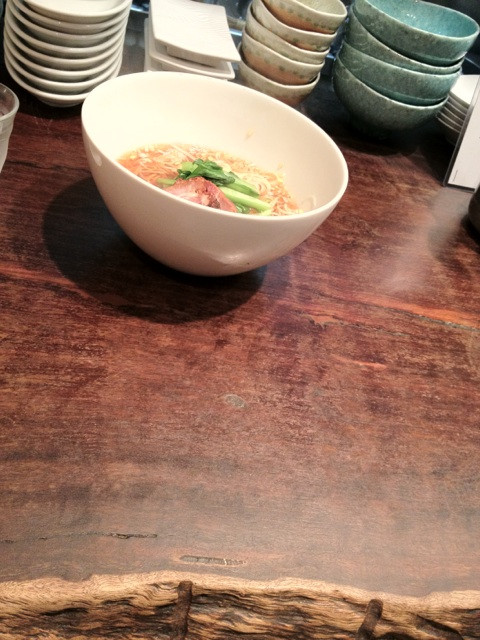 叉焼麺うまい（・∀・） 写真は iPhone 4S HDR にて。