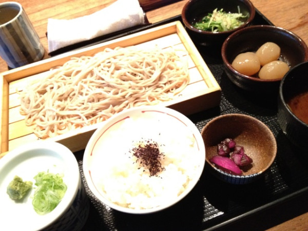 そば定食うまー（・∀・）