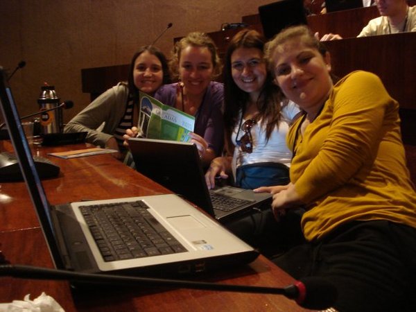 Mariana, Malena, Maru y Lourdes.
