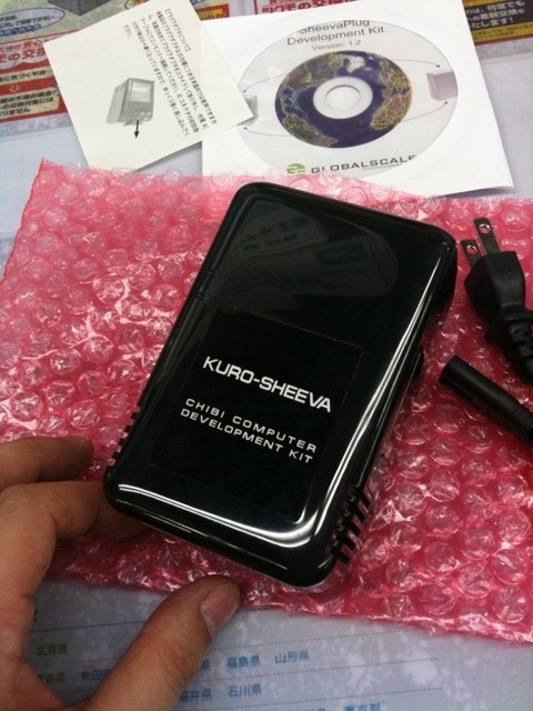 ACアダプタサイズのLinuxボックス KURO-SHEEVA発売。ツクモパソコン本店の価格は16800円。