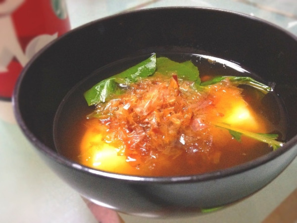 I got Japanese mochi in soup. お雑煮〜（・∀・）