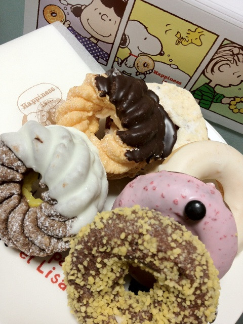 ちょーしょく。ミスドのドーナツ、食べ切れなかった……
