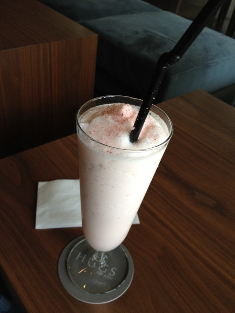 HUGSの桜スムージー（・∀・）