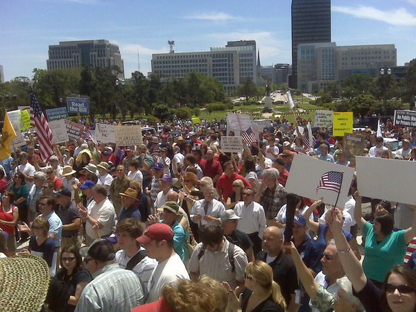 Thousands at Baton Rouge Tea Party #tcot #teaparty