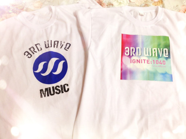 Look what I got from my lovely fan! LOVE these 3RD WAVE t-shirts! Will wear this time in Taiwan! Thank u so much~^^