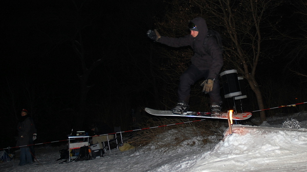 @consultbuero 
und noch eins: Monoskispringen. #skispringen #alaunpark